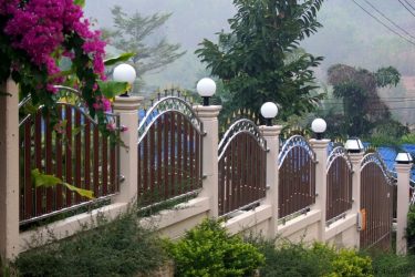 Деревянный забор для частного дома: Как выбрать? 200+ (Фото) Красивых вариантов