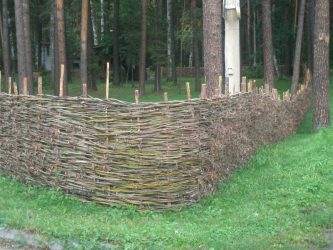 Деревянный забор для частного дома: Как выбрать? 200+ (Фото) Красивых вариантов