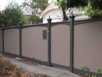 Забор из профнастила для Частного Дома: 135+ (Фото) Красивых ограждений своими руками