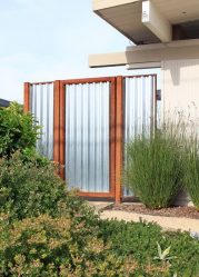 Забор из профнастила для Частного Дома: 135+ (Фото) Красивых ограждений своими руками