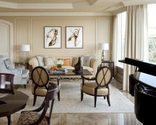 Американский стиль: Выбираем дизайн для квартиры (гостиной, спальни, кухни)