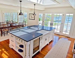 Американский стиль: Выбираем дизайн для квартиры (гостиной, спальни, кухни)