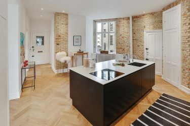 Белые двери: 210+ (Фото) Дизайна в интерьере. Варианты, которые подойдут каждому