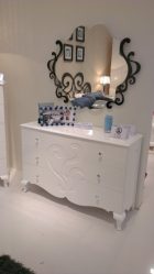 Особенности Комода белого цвета: 200+ (Фото) вариантов (глянцевый, с ящиками, без ручек)