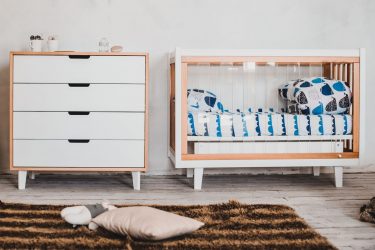 Особенности Комода белого цвета: 200+ (Фото) вариантов (глянцевый, с ящиками, без ручек)