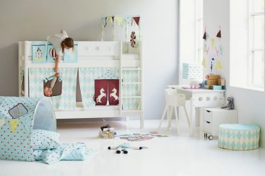 Детская в белых тонах: Как оформить комнату так, чтобы она не смотрелась скучно? Правила сочетания для стильных интерьеров (140+ Фото)