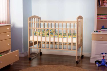 Детские кроватки от 1 года до 3-х лет для мальчиков и девочек: ТОП-7 видов + 215 ФОТО