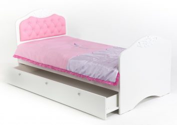 Детские кроватки от 1 года до 3-х лет для мальчиков и девочек: ТОП-7 видов + 215 ФОТО