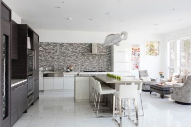 Современный дизайн маленькой кухни гостиной в частном доме. Новинки 2019-2020 года + 130 ФОТО