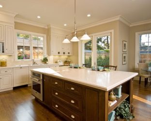 Современный дизайн маленькой кухни гостиной в частном доме. Новинки 2019-2020 года + 130 ФОТО