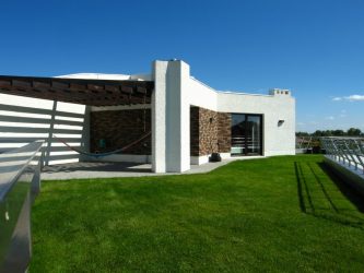 Проекты домов с плоской крышей – простые технологии постройки (одноэтажные, двухэтажные, деревянные, небольшие). Современные тенденции хай-тека и минимализма (175+Фото)