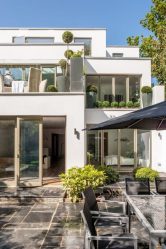 Проекты домов с плоской крышей – простые технологии постройки (одноэтажные, двухэтажные, деревянные, небольшие). Современные тенденции хай-тека и минимализма (175+Фото)