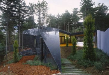 Дом в лесу: какой стиль лучше выбрать? 230+(Фото) душевного уединения и комфорта. А что понравится Вам?