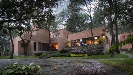 Дом в лесу: какой стиль лучше выбрать? 230+(Фото) душевного уединения и комфорта. А что понравится Вам?