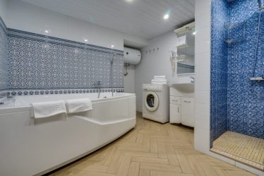 Особенности дизайна ванны с джакузи в интерьере дома и квартиры (120+Фото). Доступная роскошь с пользой для здоровья. Что нужно знать?