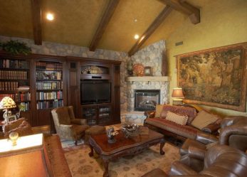 Гобелен в интерьере: Элегантное сочетание со стилями, идеи оформления (100+Фото). Как создать уютный дизайн своими руками? (шторы, покрывала, картины)