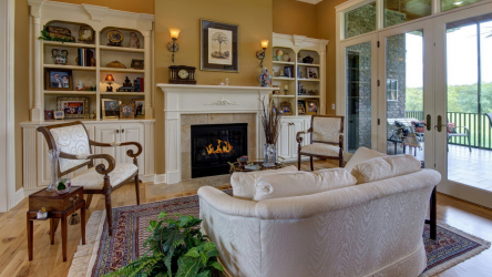 Дизайн гостиной в частном доме. Приемы оформления и ТОП-6 бюджетных способов преображения + 200 ФОТО