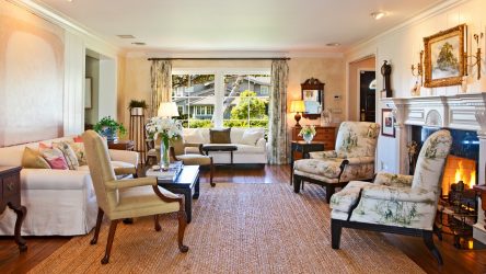 Дизайн гостиной в частном доме. Приемы оформления и ТОП-6 бюджетных способов преображения + 200 ФОТО