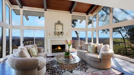 Дизайн гостиной в частном доме. Приемы оформления и ТОП-6 бюджетных способов преображения + 200 ФОТО