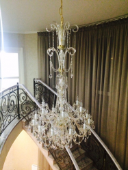 Хрустальные люстры в интерьере гостиной и спальни. Создаем красивое освещение: 150+Фото (потолочные, подвесные, классические)