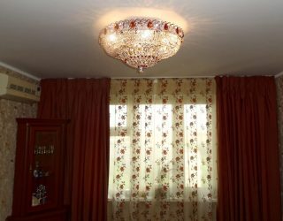 Хрустальные люстры в интерьере гостиной и спальни. Создаем красивое освещение: 150+Фото (потолочные, подвесные, классические)