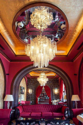 Хрустальные люстры в интерьере гостиной и спальни. Создаем красивое освещение: 150+Фото (потолочные, подвесные, классические)