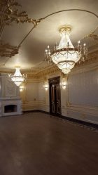 Хрустальные люстры в интерьере гостиной и спальни. Создаем красивое освещение: 150+Фото (потолочные, подвесные, классические)