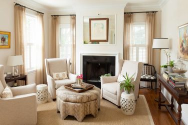 Интерьер маленькой гостиной: 190+ (Фото) Современных идей (мебель, обои, зонирование)