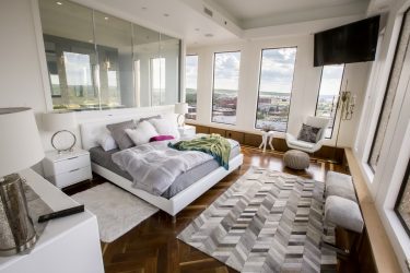 Как повесить Телевизор на стену? 150+ Фото Интерьерных оформлений