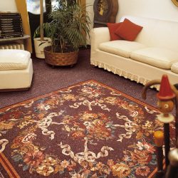 Красивые Ковры на пол: 230+ Фото Модных дизайнов в современном интерьере