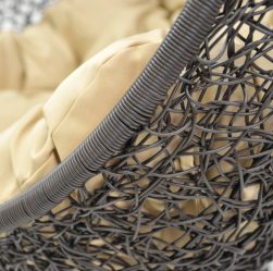 Подвесное Кресло из натурального и искусственного ротанга: 195+ Фото вариантов (плетеное, макраме, с чехлом)