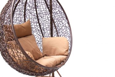 Подвесное Кресло из натурального и искусственного ротанга: 195+ Фото вариантов (плетеное, макраме, с чехлом)