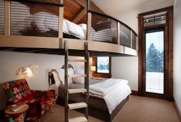 Кровать-чердак с Рабочей зоной (165+ Фото): Оригинальные идеи для небольших помещений