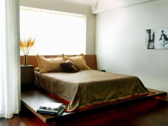 Кровать подиум в квартире: 205+ (Фото) Идей и рекомендаций для интерьера (с ящиками, с выдвижной кроватью, в нише)