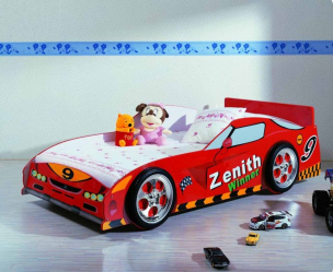 Кровать в виде машины для мальчиков и девочек: Как добавить изюминки в детскую комнату. (85+Фото). Особенности использования в интерьере