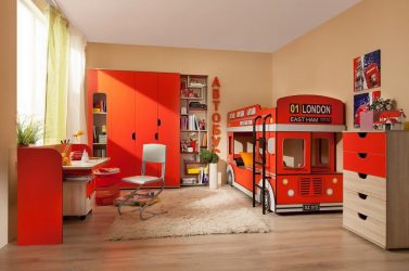 Кровать в виде машины для мальчиков и девочек: Как добавить изюминки в детскую комнату. (85+Фото). Особенности использования в интерьере