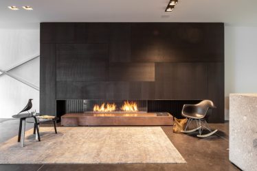 Ламинат в интерьере на стене спальни, гостиной, прихожей и балкона + 100 ФОТО. Делаем модный акцент в интерьере!