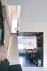 Лестница на второй этаж в частном доме. 290+ Фото Вариантов (деревянные, металлические, бетонные)