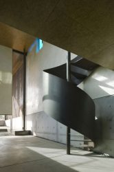 Лестница на второй этаж в частном доме. 290+ Фото Вариантов (деревянные, металлические, бетонные)