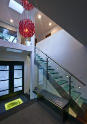 Лестница на второй этаж в частном доме. 290+ Фото Вариантов (деревянные, металлические, бетонные)