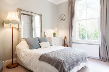 Люстры в интерьере спальни (190+ Фото) – Как выбрать яркий современный элемент дизайна для спокойной обстановки?