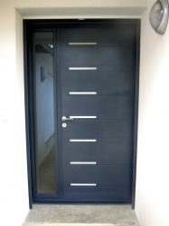 Современная входная металлическая дверь в дом. От выбора дизайна до отделки + 175 ФОТО