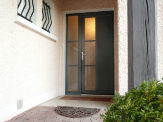 Современная входная металлическая дверь в дом. От выбора дизайна до отделки + 175 ФОТО