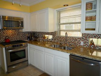 Мозаика на Фартук для кухни (175+ Фото): Современно, удобно, практично. Стекло, перламутр или металл?