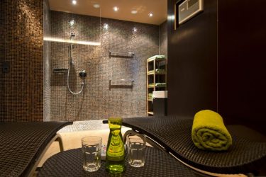 Мозаика в интерьере: Где лучше использовать? На кухне, в ванной или гостиной? (180+ Фото). Вдохновляющий дизайн с вариантами (деревянная, зеркальная, стеклянная)