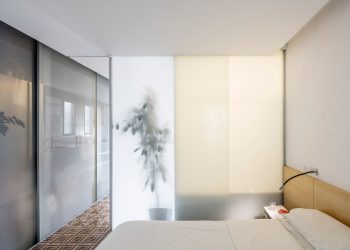 Декоративные напольные вазы с цветами: Как они меняют интерьер? 130+ (Фото) высоких, стильных, красивых