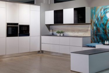 Создаем интерьер кухни в немецком стиле: Функциональность, Минимализм и Натуральность (245+Фото)