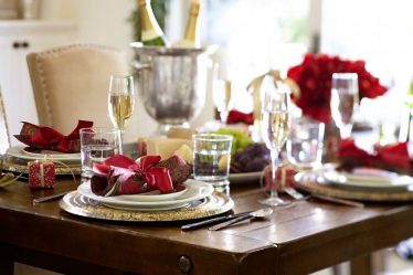 Как сделать стол на Новый 2019 год действительно праздничным и бюджетным? 135+(Фото) красивой сервировки своими руками (+Отзывы)