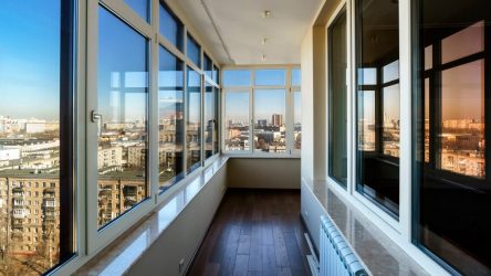 Остекление лоджий: Какое место оно занимает в дизайне помещения? Теплое, панорамное, безрамочное оформление. 145+ (Фото) уютных интерьеров