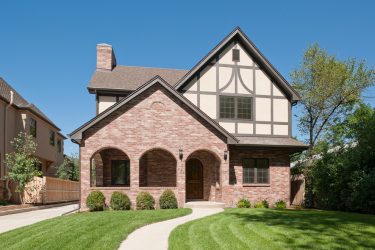 Фасадные материалы для наружной отделки дома. ТОП-6 видов облицовки с невероятным результатом + 225 ФОТО